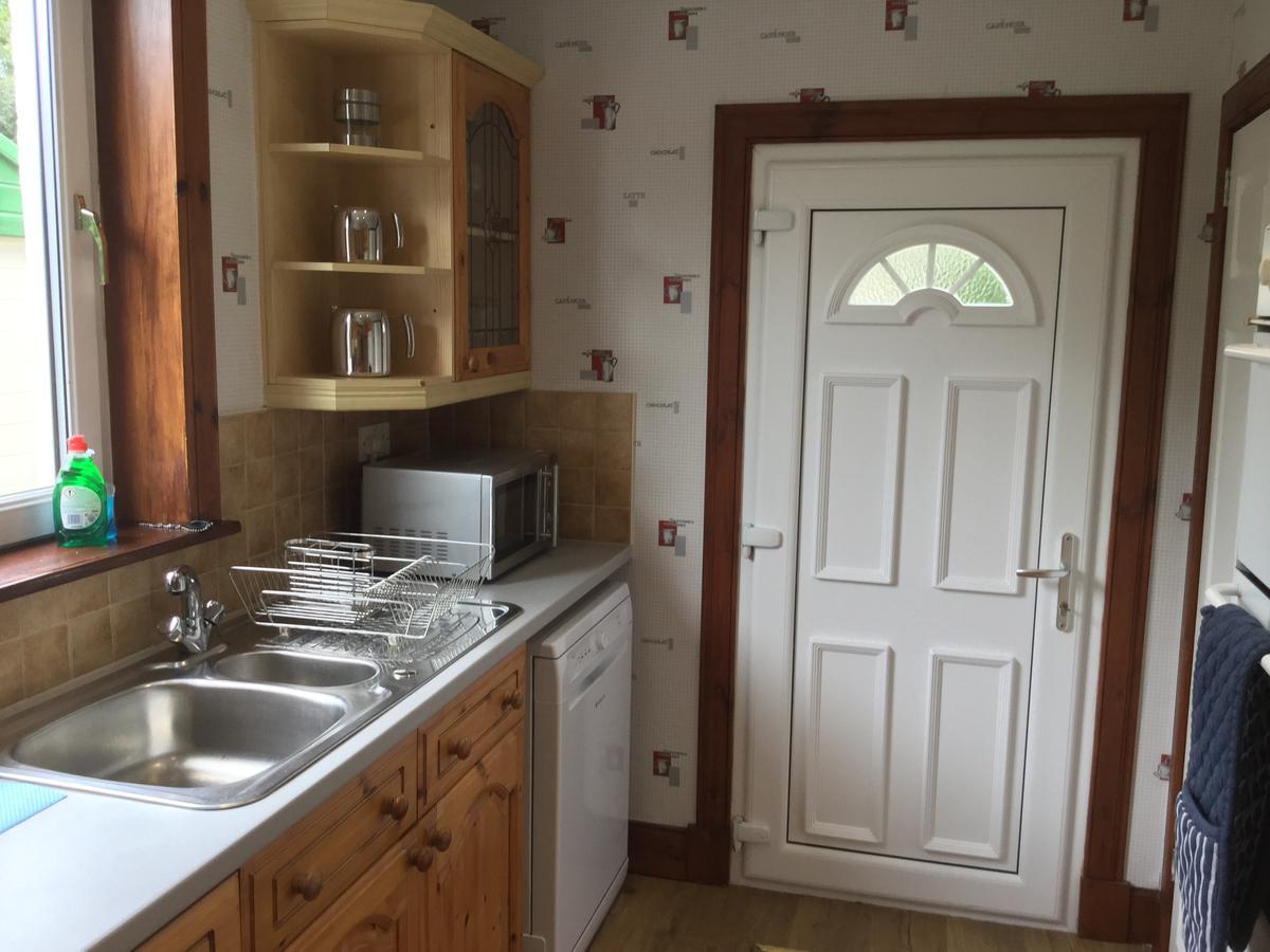 3 Bedroom Culduthel House Free Parking Inverness Bagian luar foto